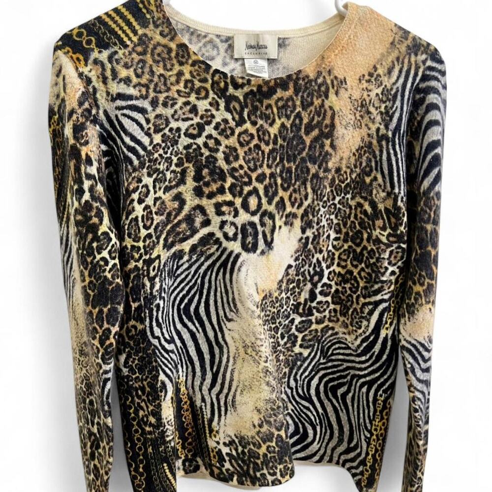 Neiman Marcus 100% Cashmere Sweater